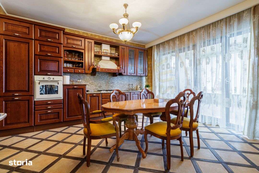 Casa impresionanta - Curte generoasa si Piscina - Otopeni! - Imagine principală: 5/16