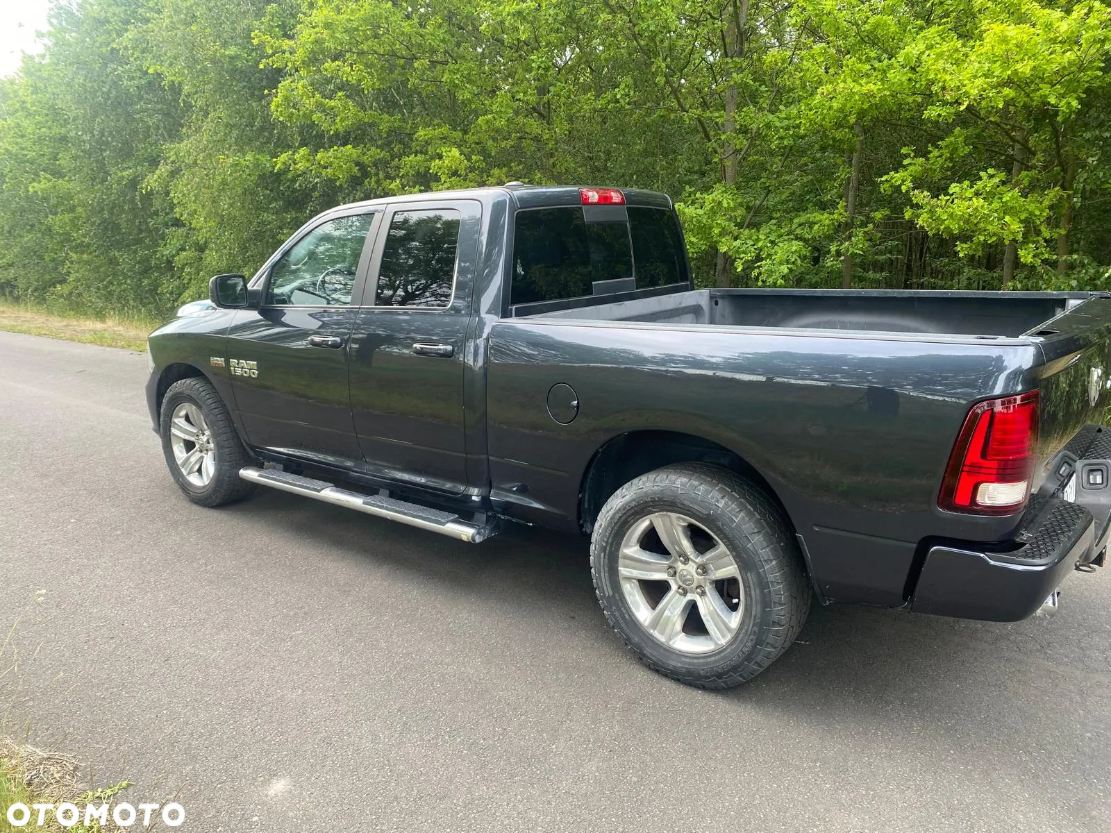 Dodge RAM 1500 5.7 4x4 - 18