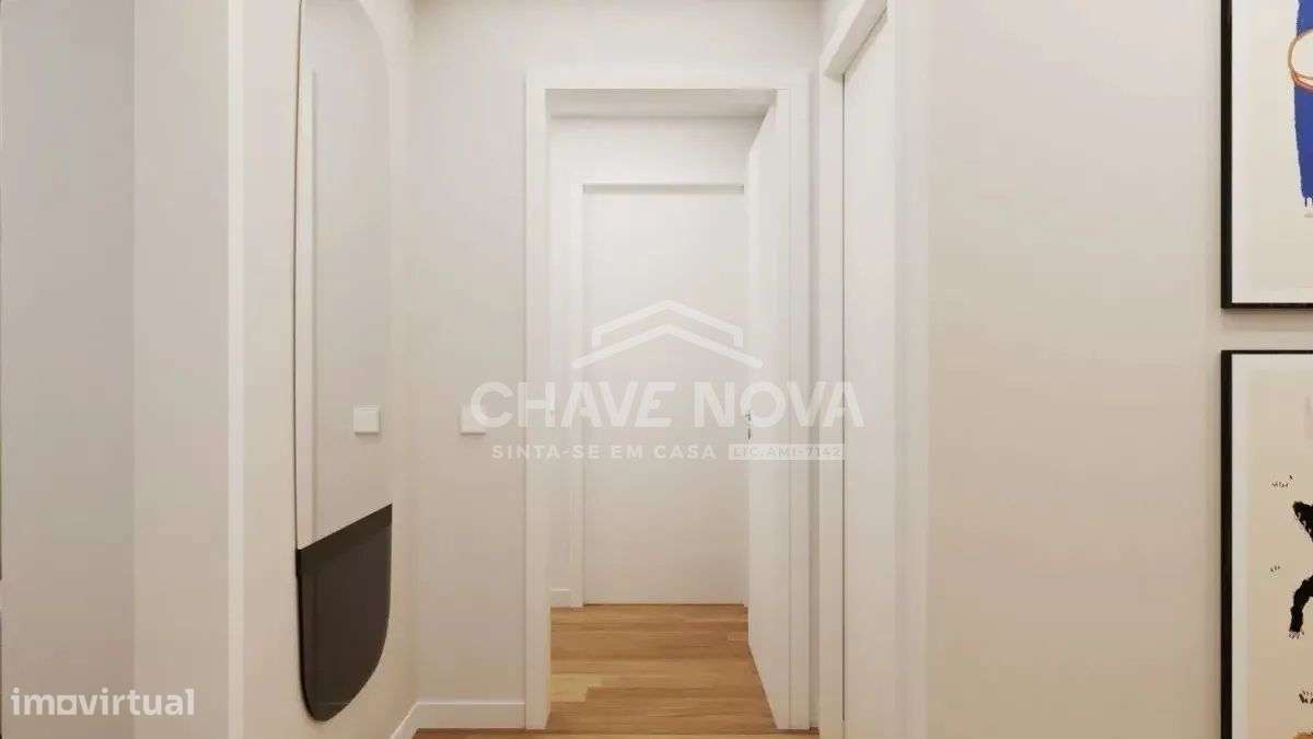 Apartamento T1 Novo c/ Lugar de Garagem e Arrumo em Santa Marinha-12