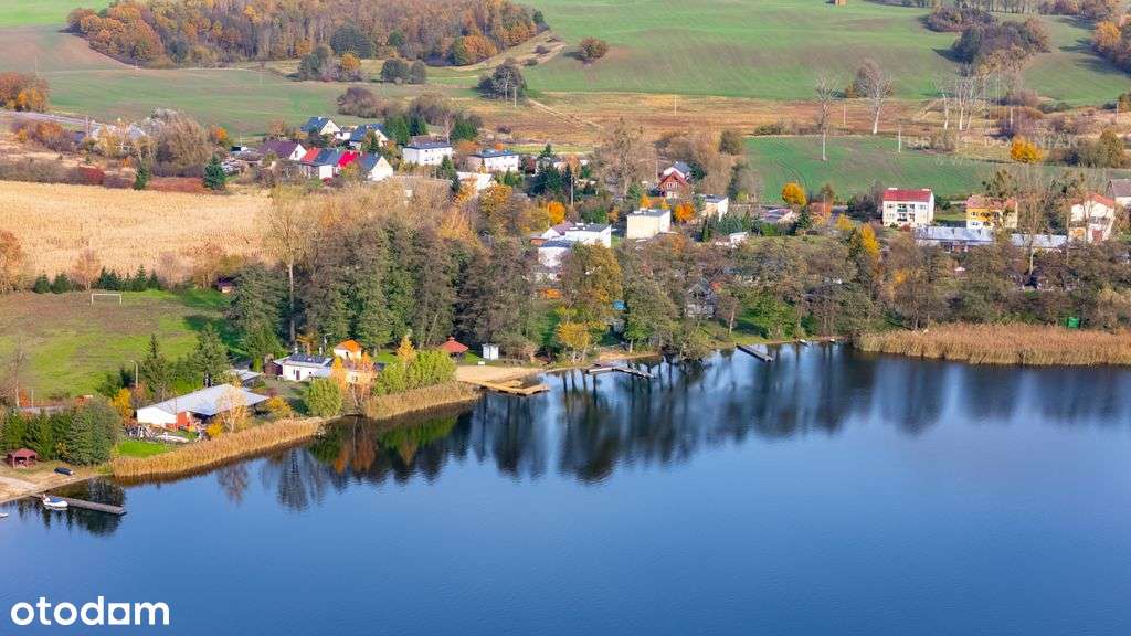 Malowniczo położona działka - jezioro Lubie-12