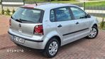 Volkswagen Polo 1.4 16V Comfortline - 23