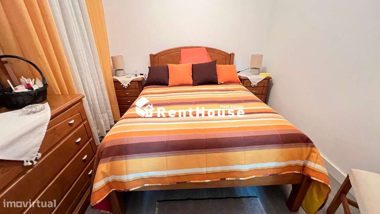 T2 + Arrumos | Junto à Praia - Grande imagem: 4/11