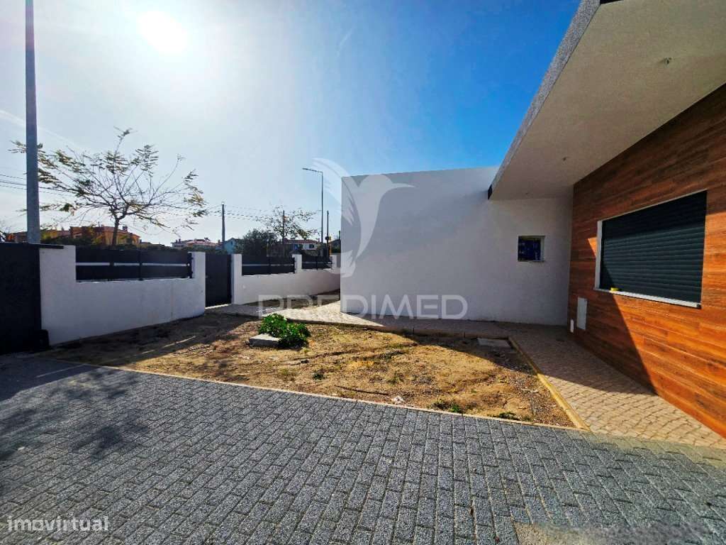 Moradia Isolada T3, c/Piscina e Box, Brejo Clérigo - Azeitão - Grande imagem: 5/39