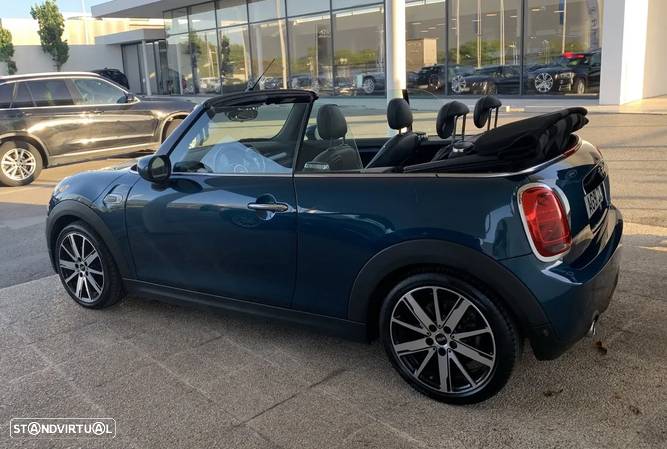 MINI Cabrio Cooper Premium Sidewalk Special Edition Auto - 38