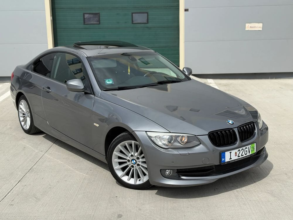 BMW 3 Series E90/E91/E92/E93 [2005 - 2013] 320d Edition Exclusive 2011