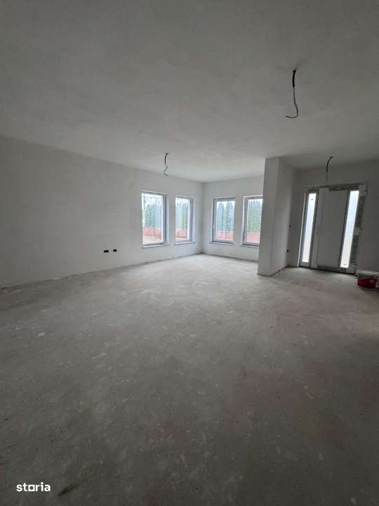 Ansamblu case insiruite , Radauti - Imagine principală: 3/10