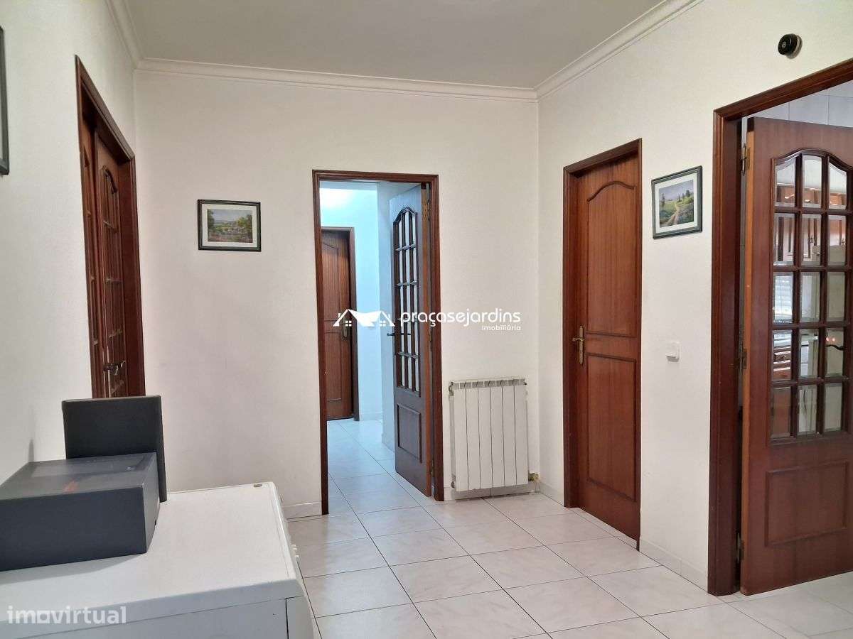 Quarto na Marques de Pombal - Grande imagem: 4/12