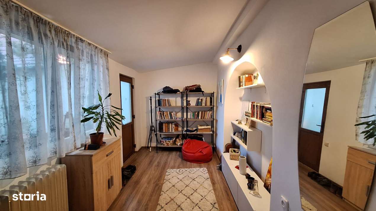 Casa cuplata pe 2 niveluri, localizare Ultra Centrala Zona Piata Uniri-2