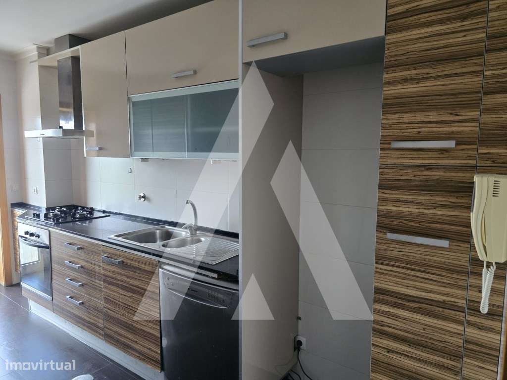 Apartamento T3 situado nas Barrocas em Aveiro. - Grande imagem: 3/13