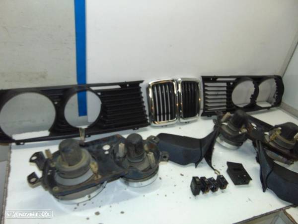 BMW E28 serie 5 conjunto 3 grelhas - 13