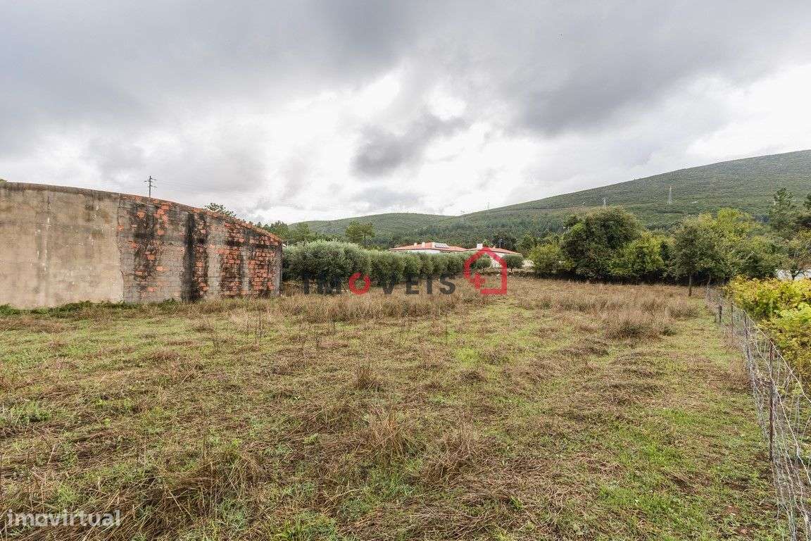 Terreno Urbano de 3120m2 - Grande imagem: 2/7