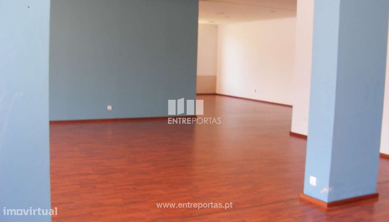 Venda de loja com montra, Amorosa, Viana do Castelo - Grande imagem: 3/3