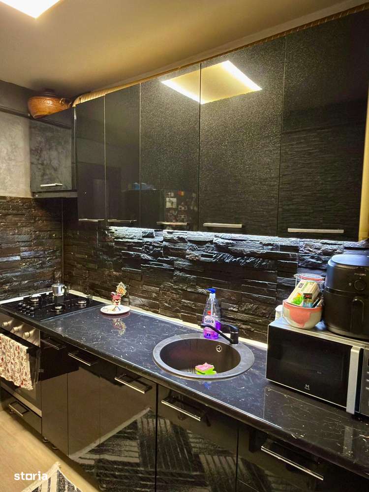 Apartament 2 camere Podu Ros-Primaverii, etaj 3/4, RENOVAT-11