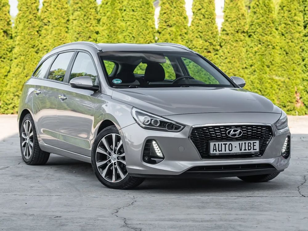 Hyundai i30 III (2017-) 1.4 T-GDI Premiere Luxury 2017