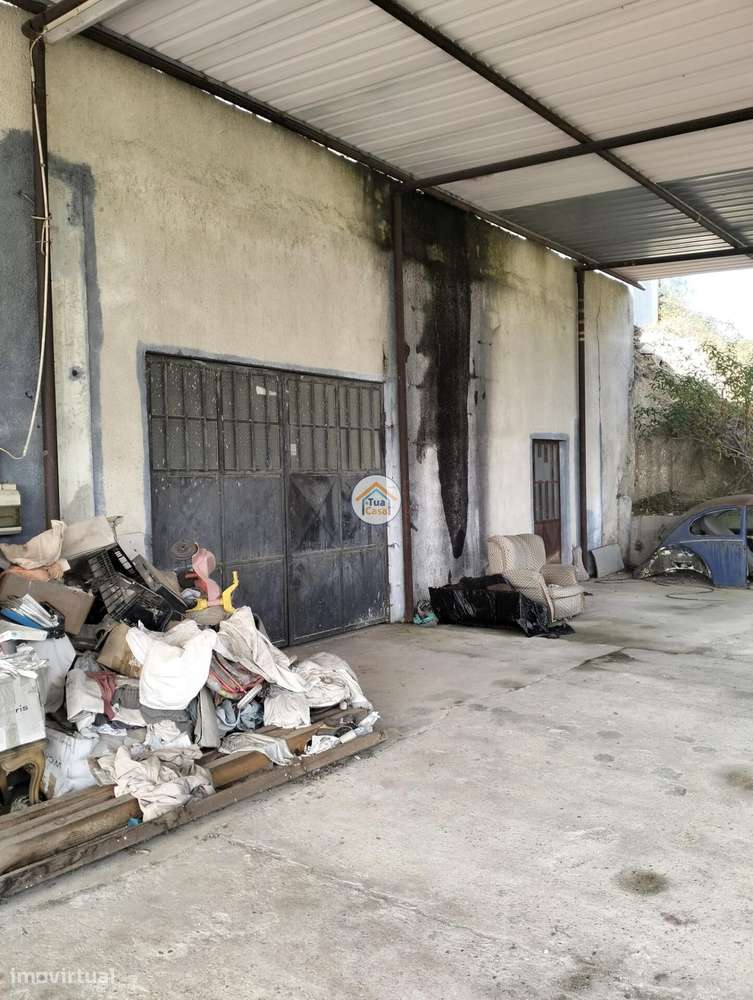 Fantástico Armazém para Investimento – Silvares, Lousada - Grande imagem: 4/12