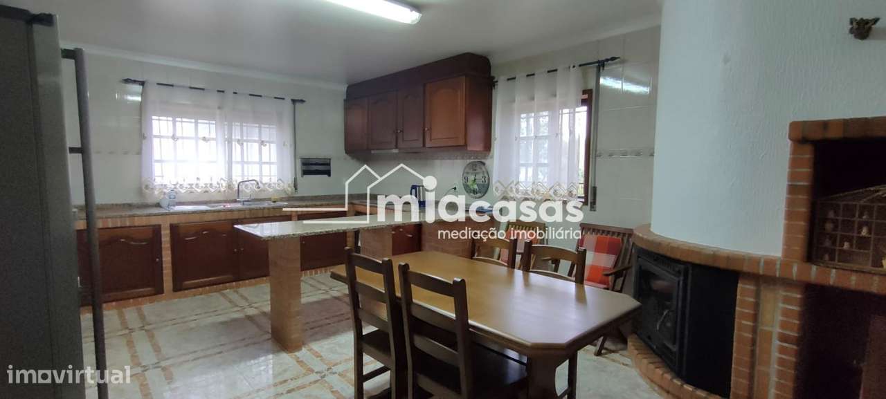 Moradia T4 - Zona de Oiã-6