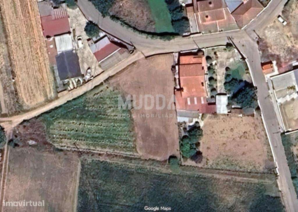 Terreno com projeto aprovado e licença de obras válida-4