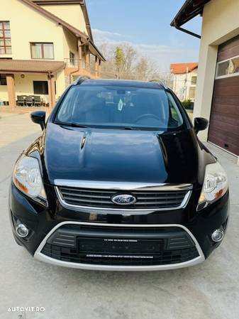 Ford Kuga 2.0 TDCi 4x4 Titanium - 3