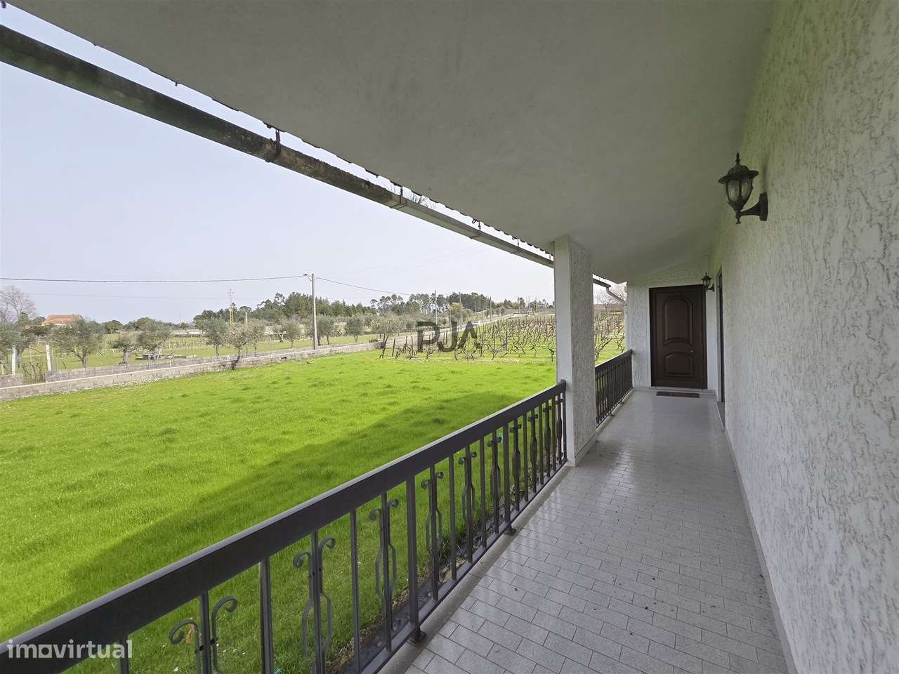 Moradia Isolada T5 em Outeiro de Espinho, Mangualde-28