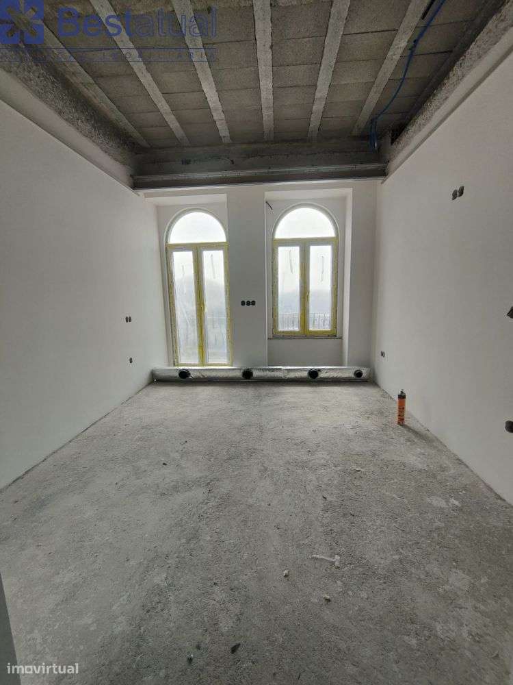 Moradias Bifamiliar - Acab. de Qualidade - Avidos-41