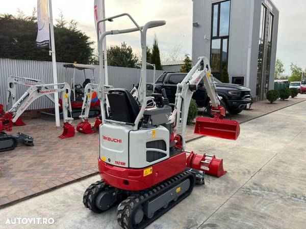 Takeuchi TB 210R - 4