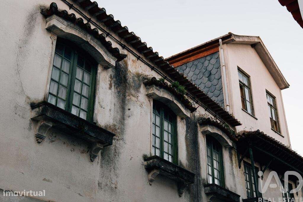 Casa de Campo T9 em Vila Nova de Foz Côa de 283 m2 - Grande imagem: 2/35