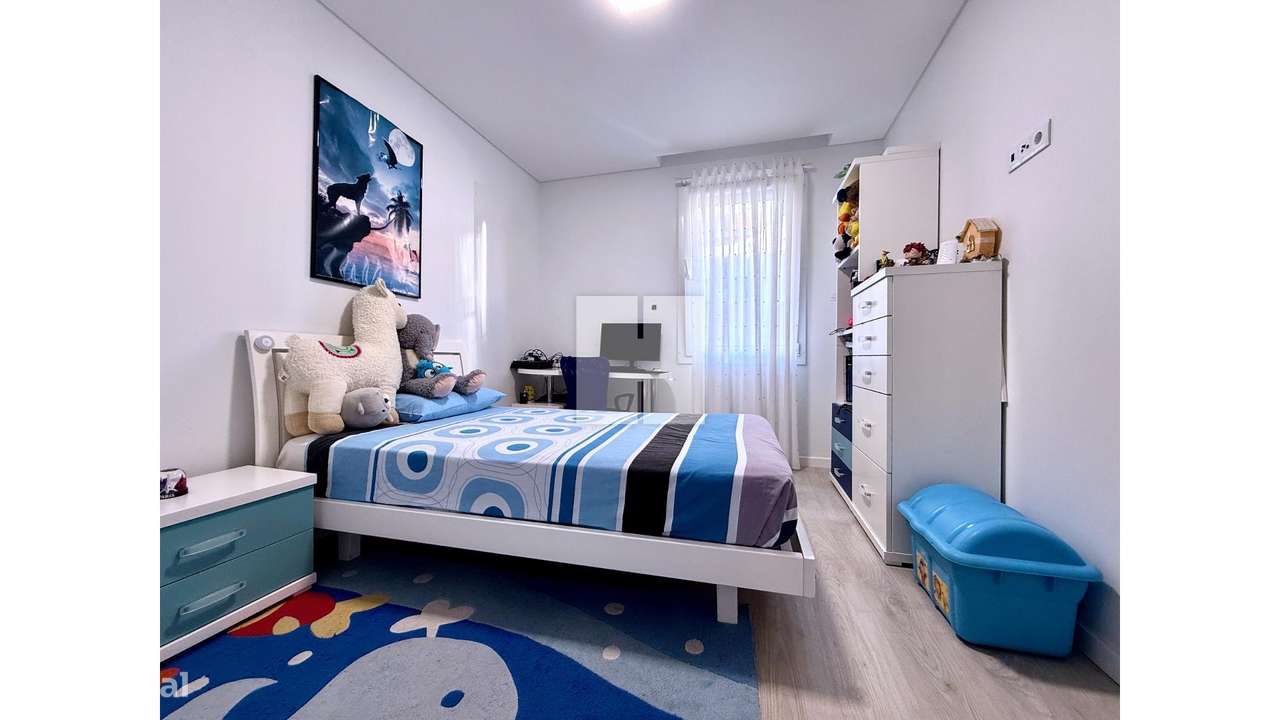 Apartamento T3 Seminovo c/ Terraço-26