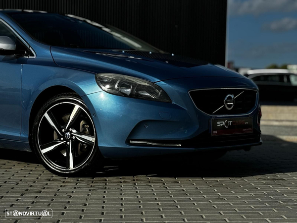 Volvo V40 2.0 D4 R-Design - 16