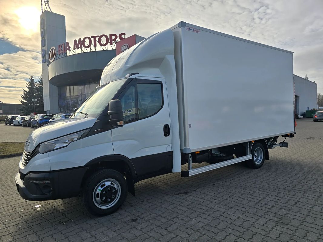 Iveco 8Ep DOSTEPNE OD RĘKI !!! 214.900 Netto - Winda 1000kg - Dostępny Od Ręki !!!