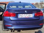 BMW Seria 3 330i xDrive - 16