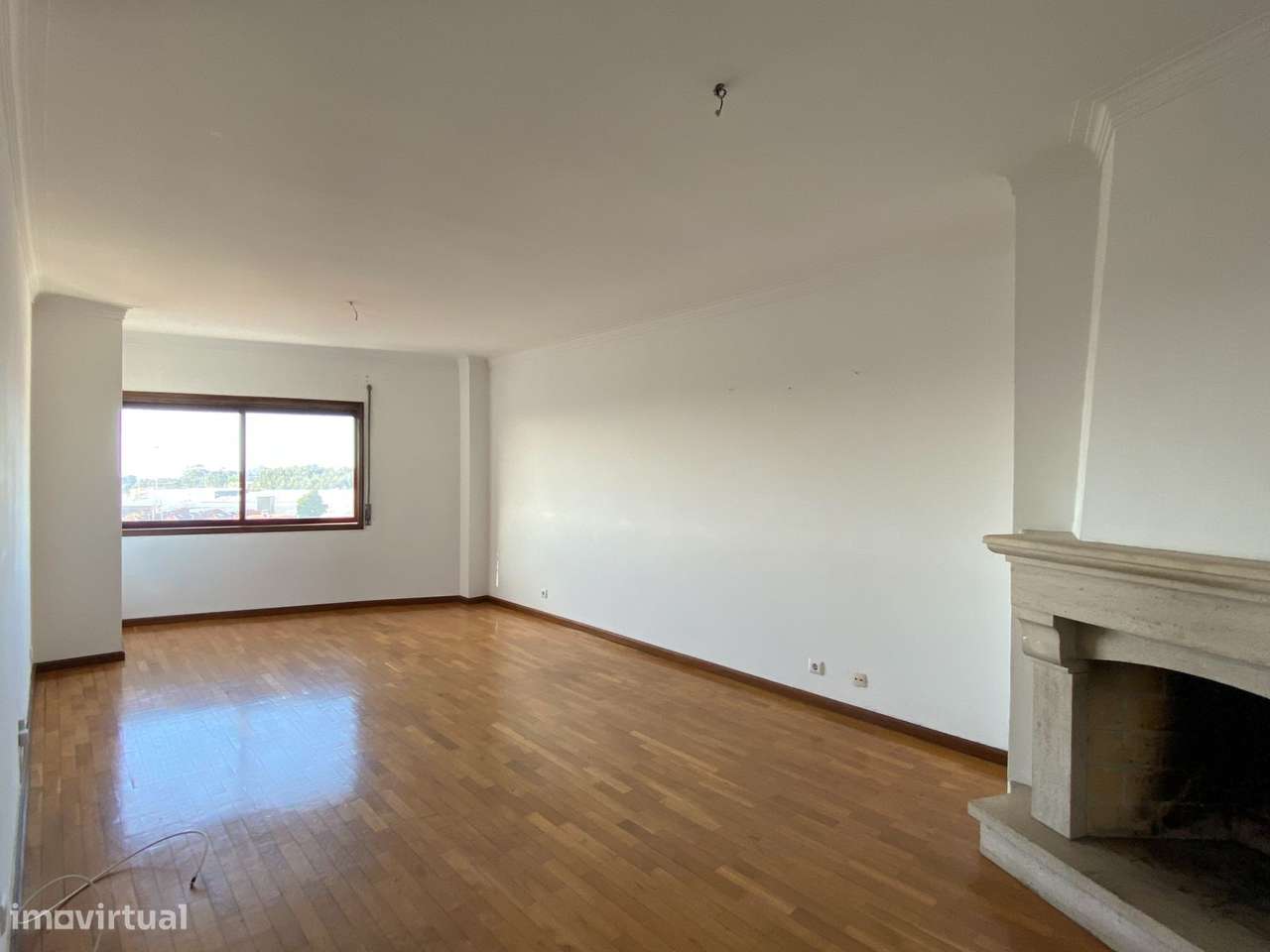 Apartamento T2 em Vilar do Paraíso, Gaia - Grande imagem: 4/18