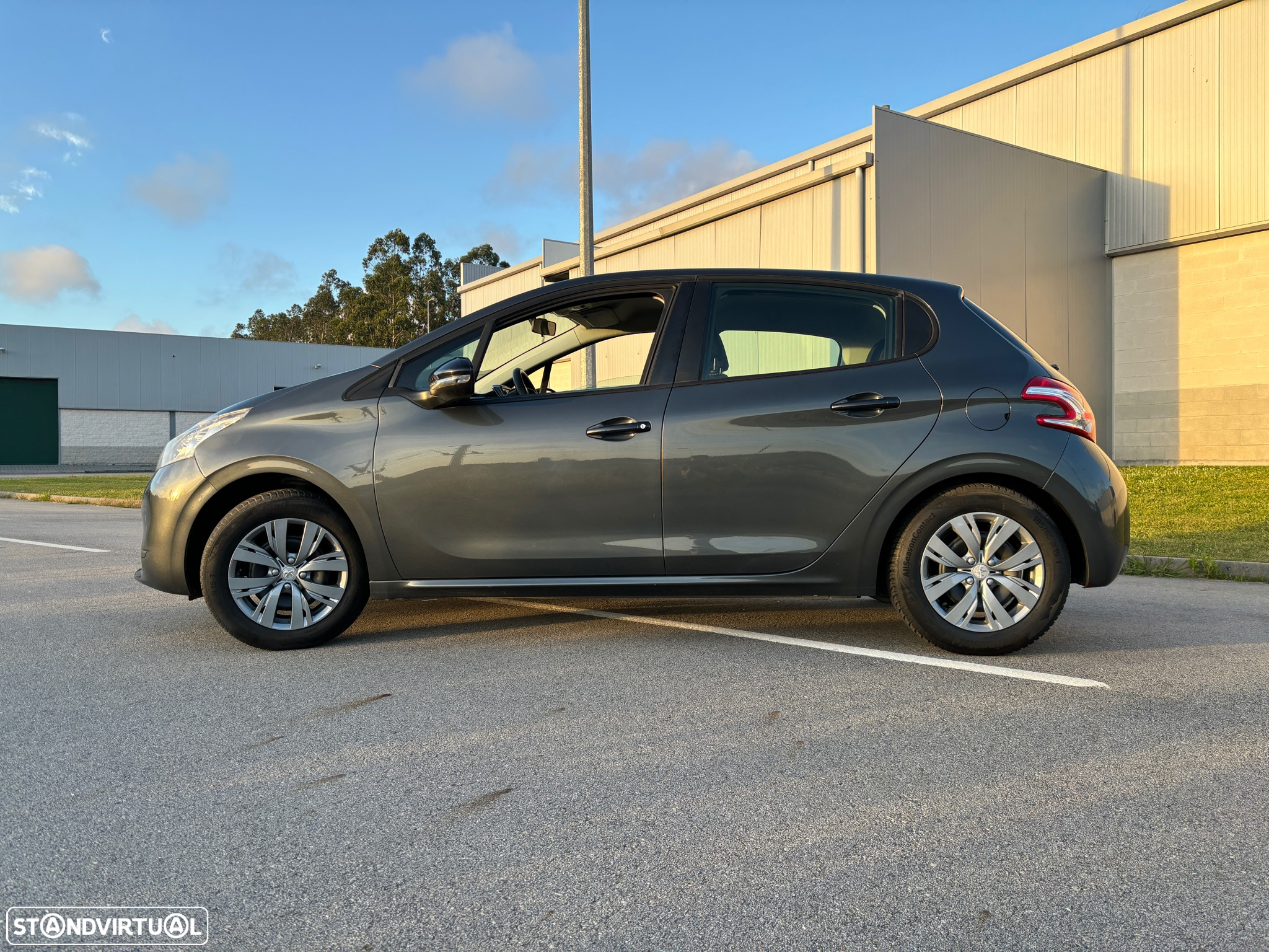 Peugeot 208 1.2 VTi Active - 6