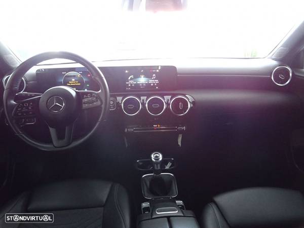 Mercedes-Benz A 160 Style - 11