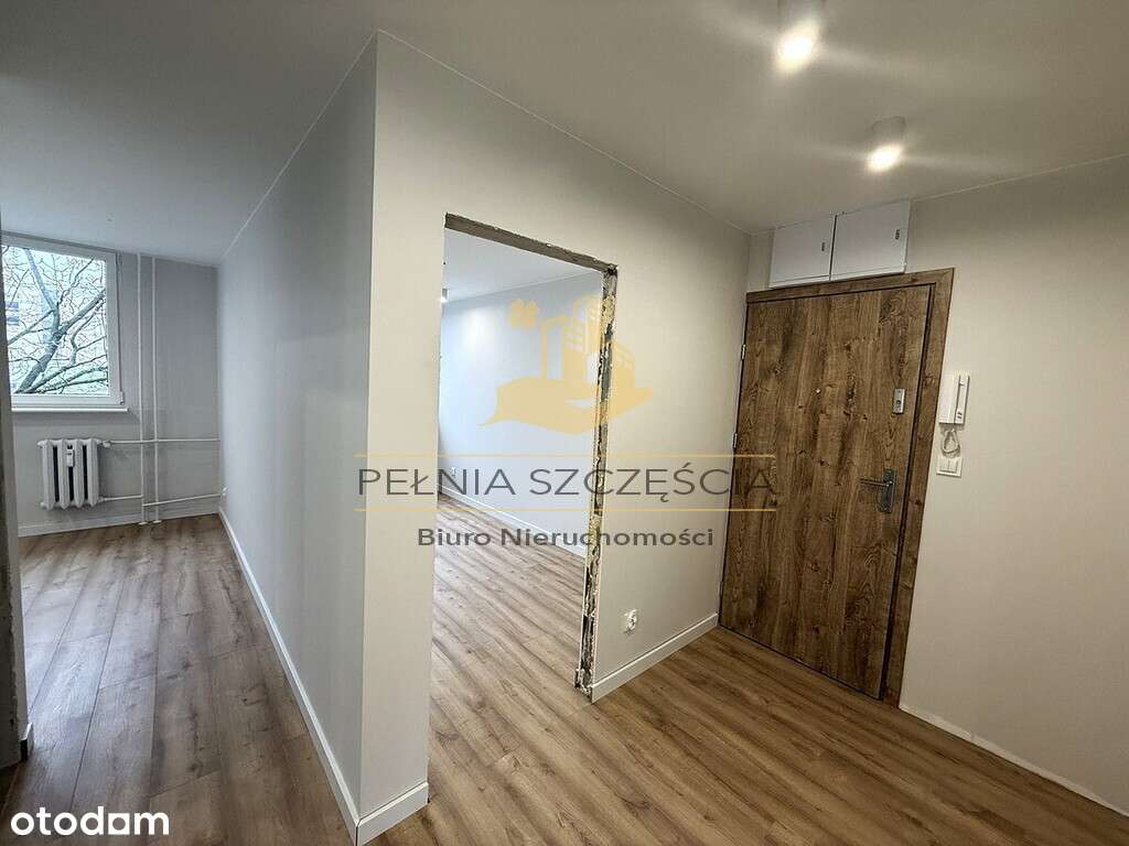 Topowa Lokalizacja ul. Komandorska 2 pok Piwnica-7