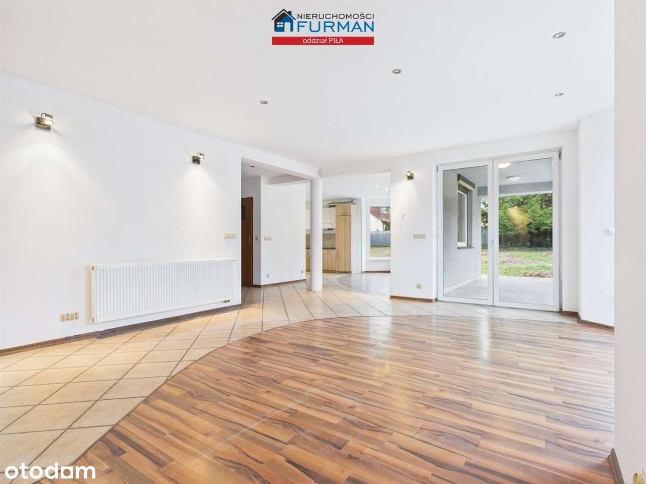 Dom wolnostojący, działka 3008m+ garaż 68m, 2 sta-4