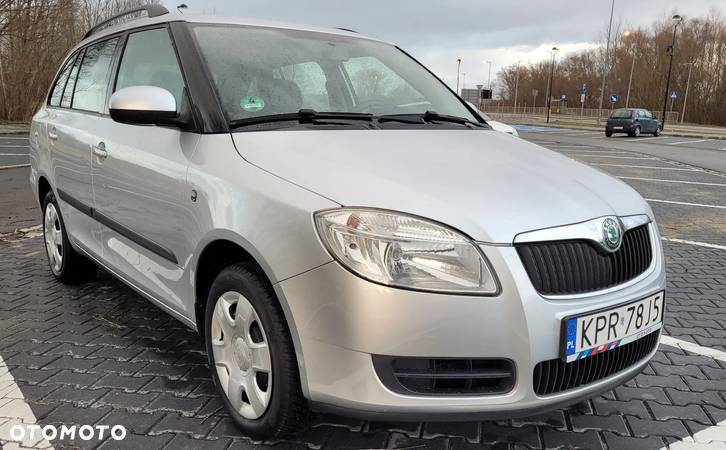 Skoda Fabia 1.2 HTP Elegance - 12