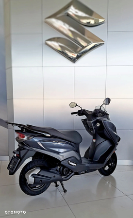 Suzuki Burgman - 15