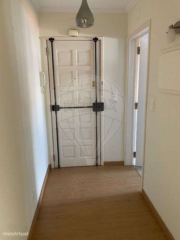 Apartamento T2 para arrendamento - Grande imagem: 4/8