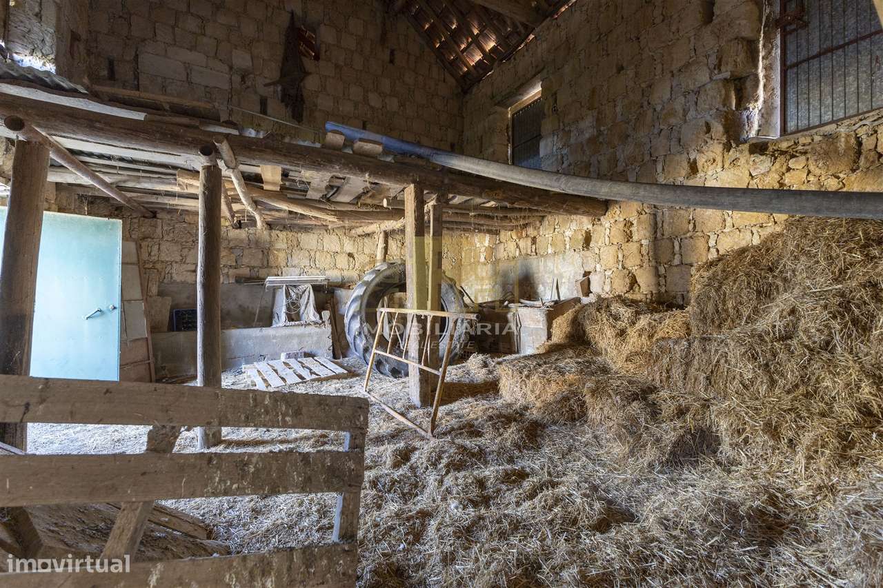 Moradia T2+1 Venda em São Vicente do Paul e Vale de Figueira,Santarém-23