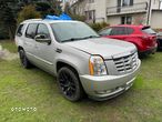 Cadillac Escalade - 5