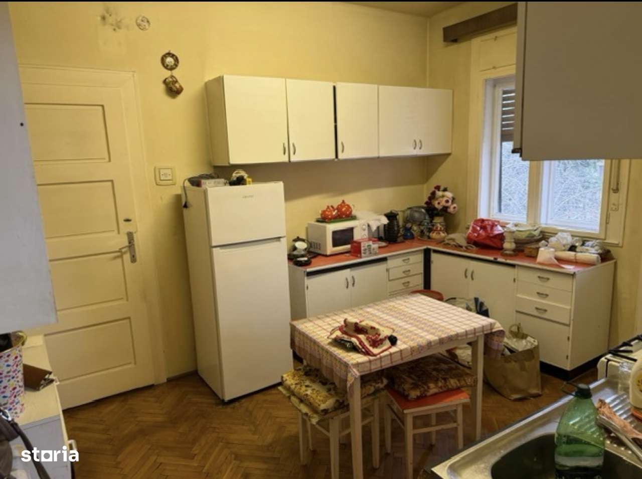 Apartament in asociatie,3 camere,garaj,Strada Mileniului-6