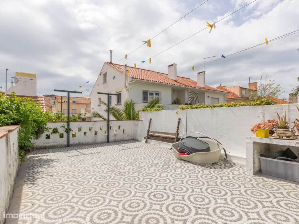 Moradia Geminada T2 + T1 - Costa de Caparica-23