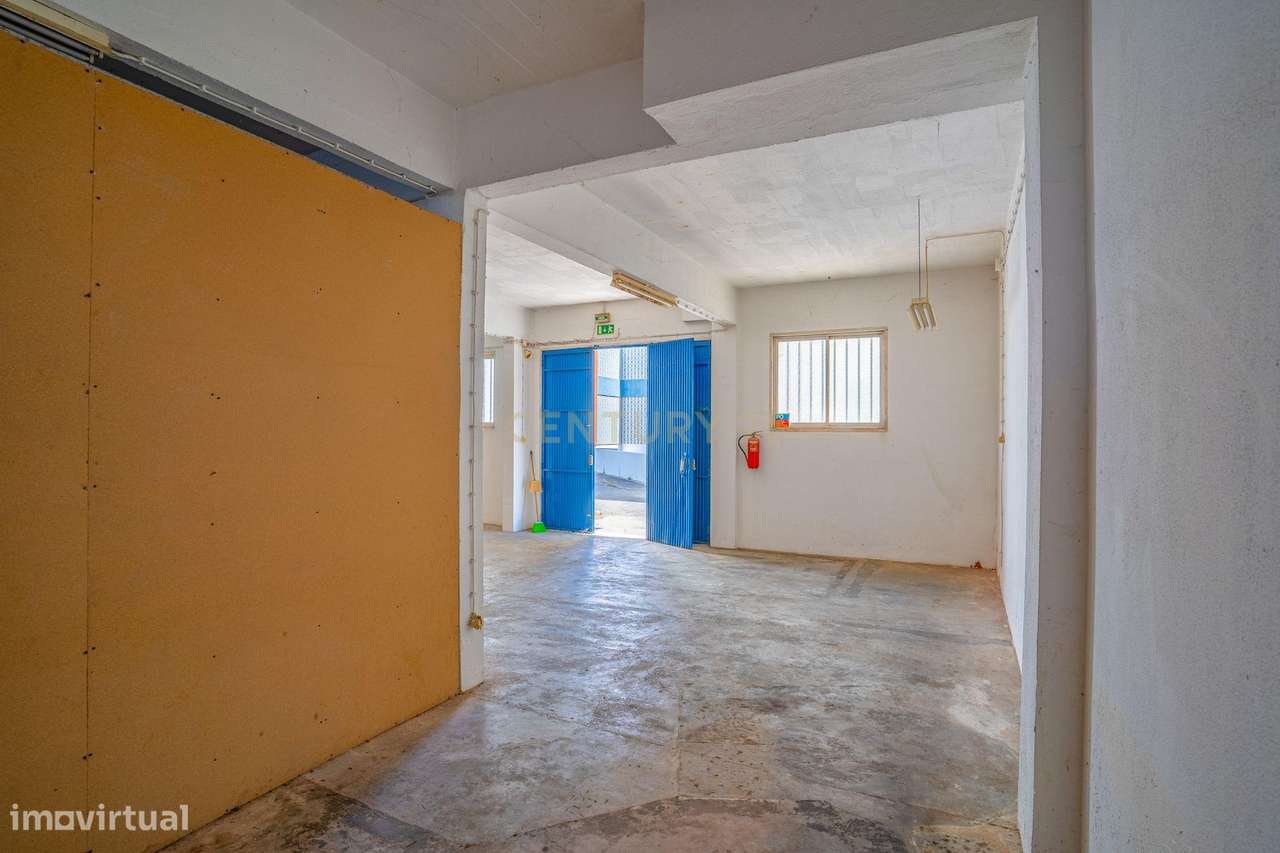 Armazém multifuncional | 110 m² | Centro de Caldas da Rainha - Grande imagem: 5/10