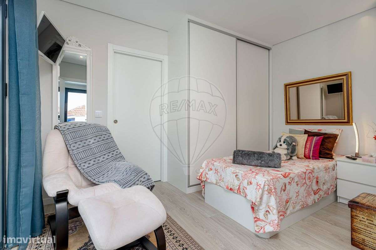 Moradia T3 para venda - Grande imagem: 2/47