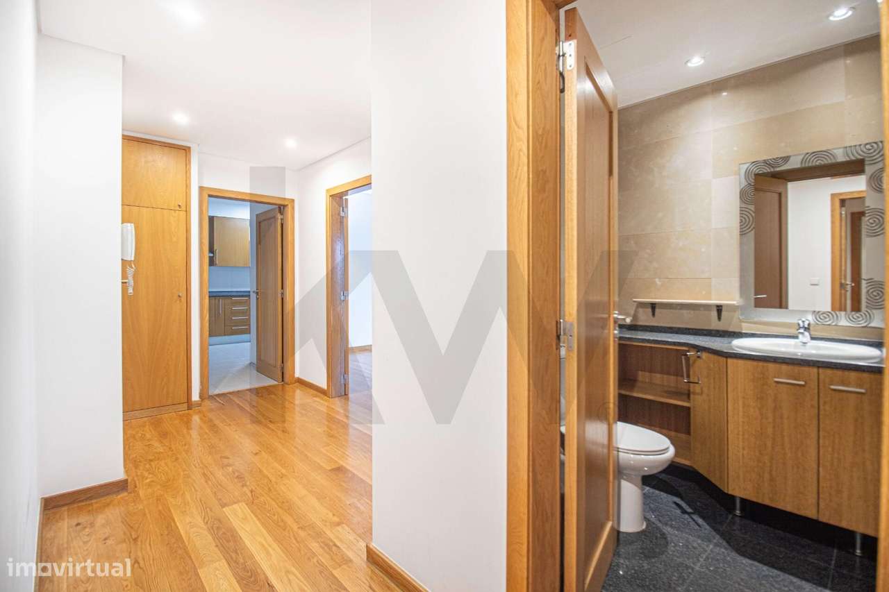 Apartamento T3 com Vista Rio no Parque das Nações - Grande imagem: 3/23