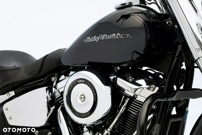 Harley-Davidson Softail Deluxe - 10