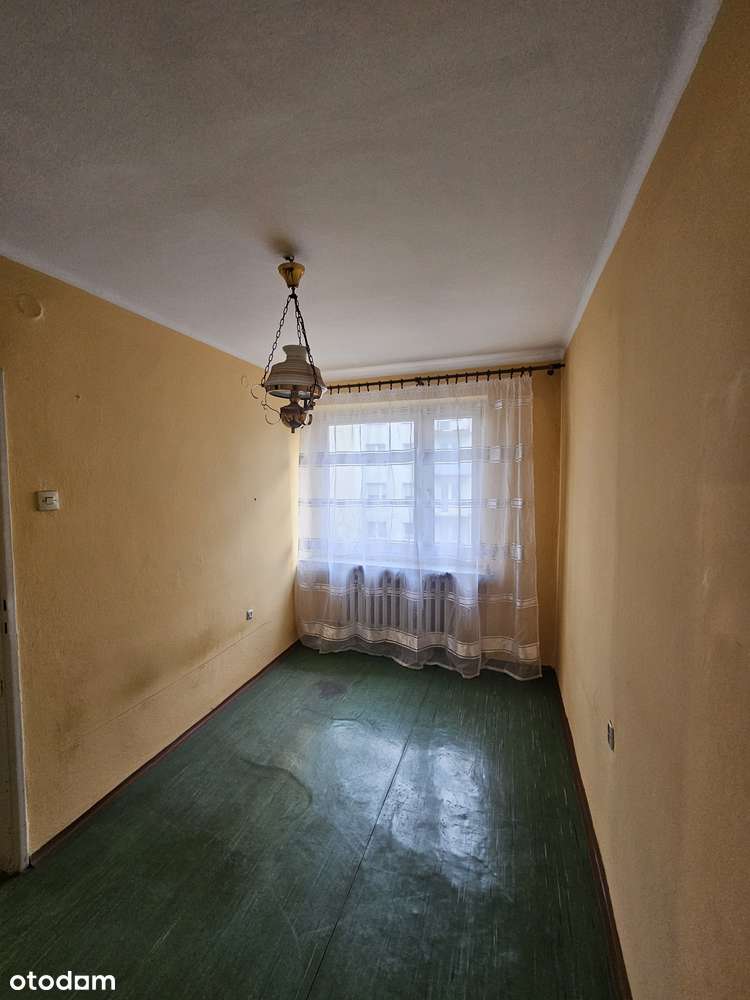 Mieszkanie 2 pokoje do remontu I piętro w spokojnej częsci Bytomia-4