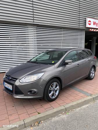 Ford Focus 1.0 EcoBoost Ambiente - 2