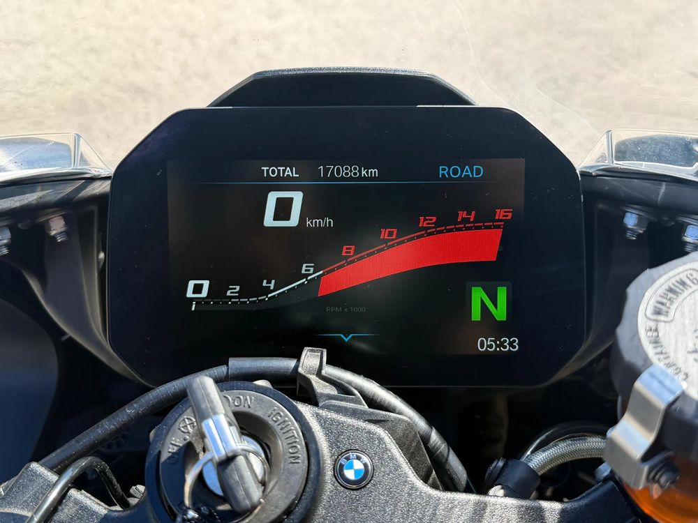 BMW S 1000 RR