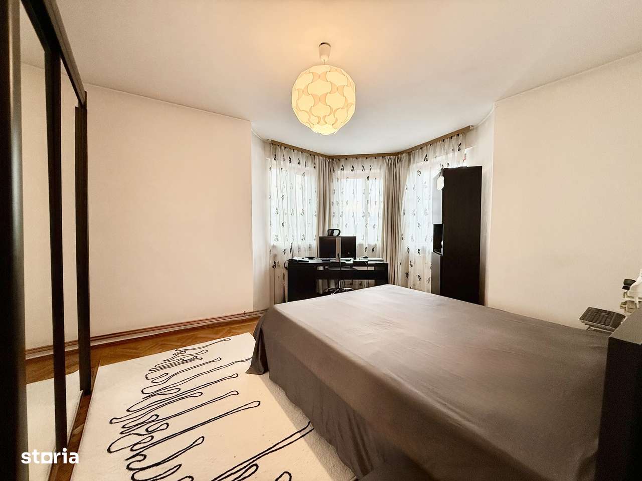 2 camere  | 54 MP | 3 Boxe | DOROBANTI-5